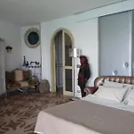 לינה וארוחת בוקר Mare E Spiagge Mon