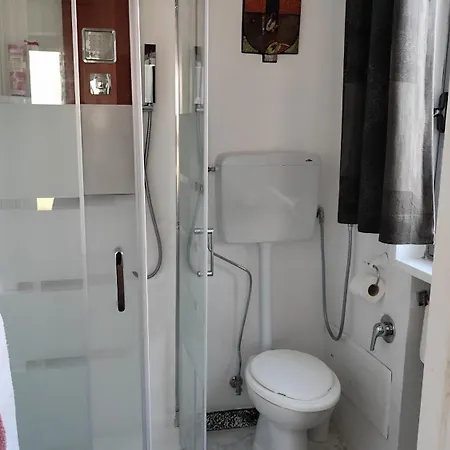 Alojamento de Acomodação e Pequeno-almoço Mare E Spiagge Mon