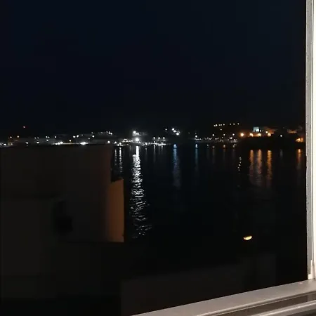 Alojamento de Acomodação e Pequeno-almoço Mare E Spiagge Mon 3*