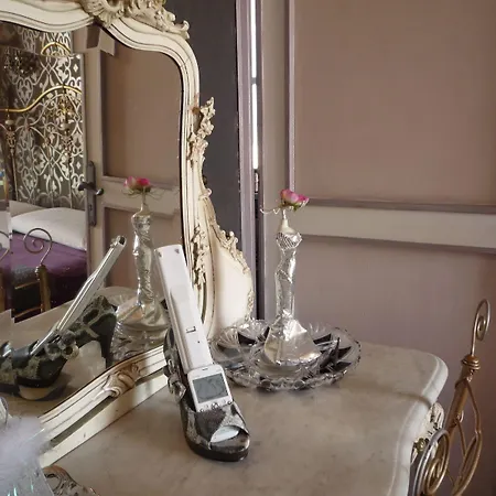 Alojamento de Acomodação e Pequeno-almoço Mare E Spiagge Mon